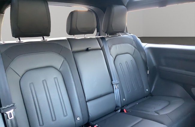 Vehicle image 6 Vehicle image 6