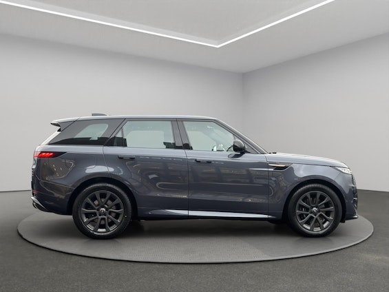 Vehicle image 8 Vehicle image 8