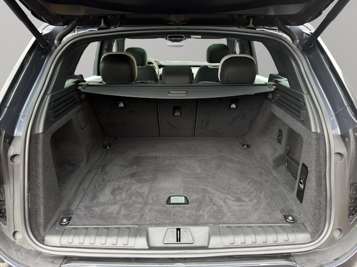 Vehicle image LAND ROVER RANGE ROVER SPORT