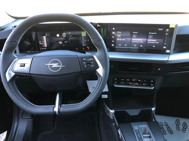 Opel Frontera 1.2 T HEV 145 GS