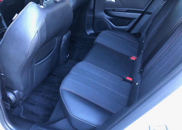 immagine del veicolo 5 immagine del veicolo 5