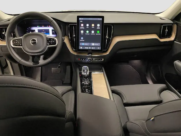 Volvo XC60 2.0 T6 TE Plus Dark eAWD