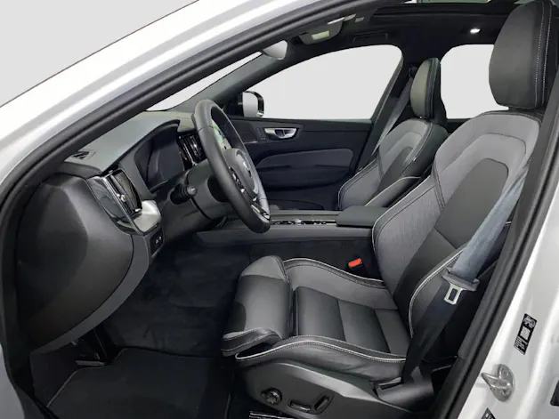 Volvo XC60 2.0 T6 TE Black Edition eAWD