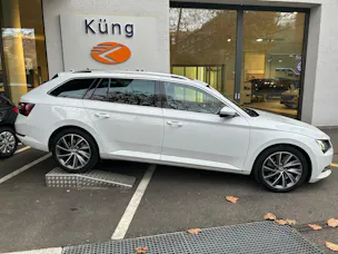SKODA Superb Combi 2.0 TSI L&K DSG 4x4
