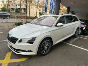 SKODA Superb Combi 2.0 TSI L&K DSG 4x4