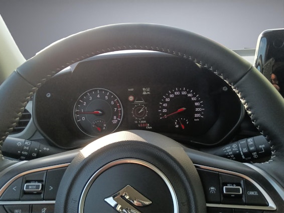 Vehicle image 10 Vehicle image 10