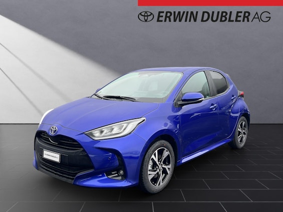 First vehicle image First vehicle image