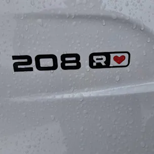 Peugeot 208 R 1.2 Hybrid Allure