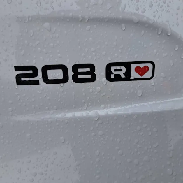 Peugeot 208 R 1.2 Hybrid Allure
