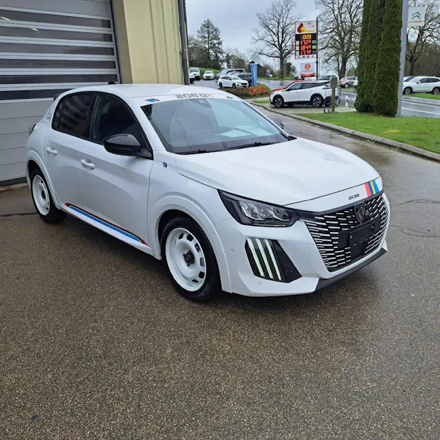 Peugeot 208 R 1.2 Hybrid Allure