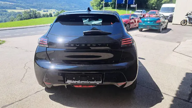 Peugeot 208 e-Allure