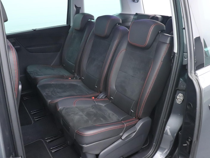 Vehicle image SEAT ALHAMBRA