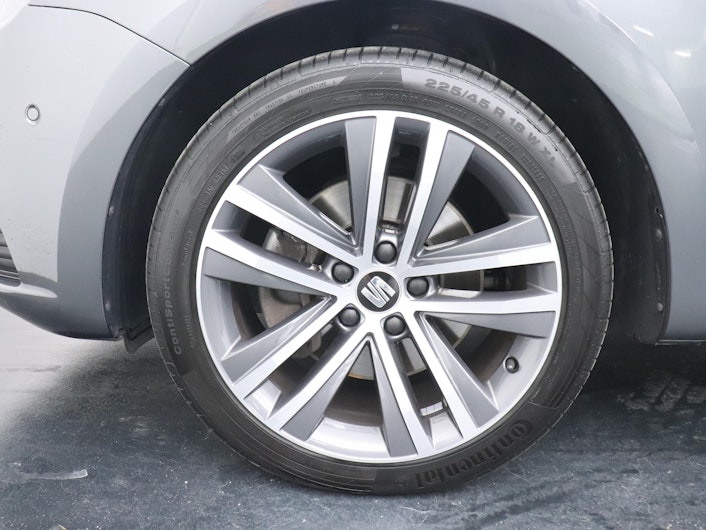 Vehicle image SEAT ALHAMBRA