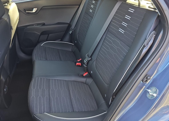 Vehicle image 9 Vehicle image 9