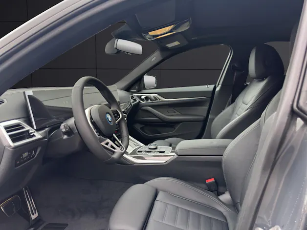 BMW i4 xDrive40