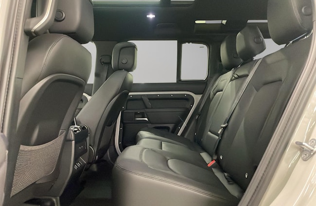 Vehicle image 8 Vehicle image 8