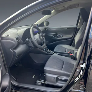 Toyota Yaris 1.5 VVT-i HSD Trend