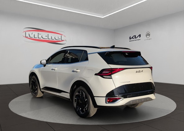 Vehicle image 5 Vehicle image 5