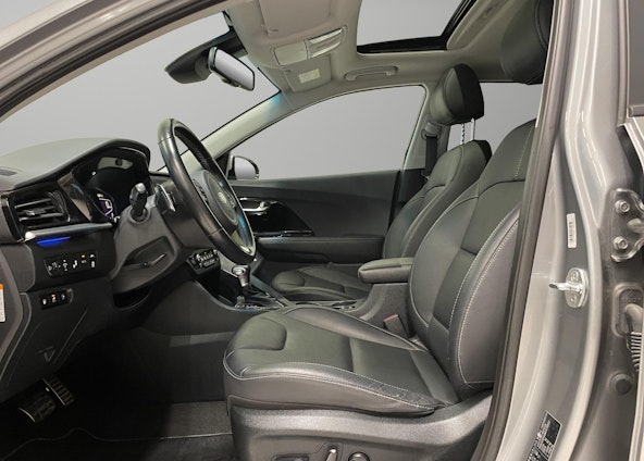 Vehicle image 3 Vehicle image 3