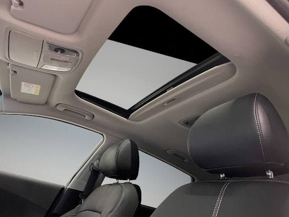 Vehicle image 10 Vehicle image 10