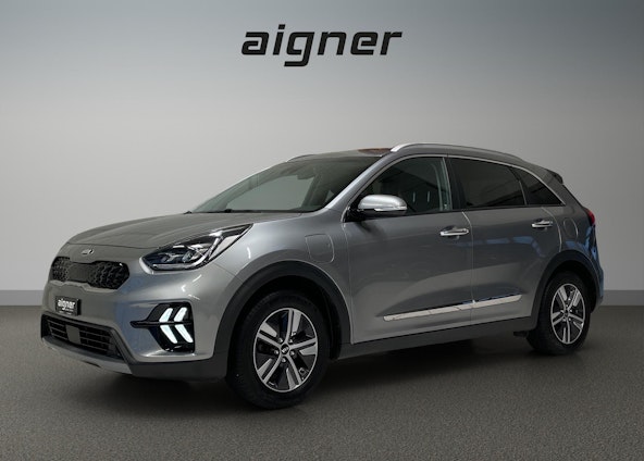 First vehicle image First vehicle image