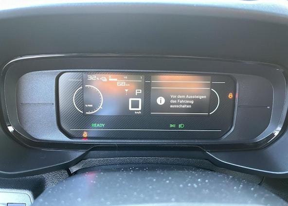 Vehicle image 7 Vehicle image 7