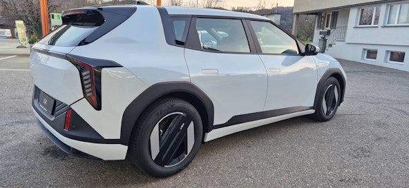 Vehicle image 11 Vehicle image 11