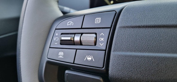 Vehicle image 9 Vehicle image 9