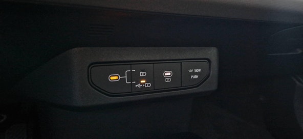 Vehicle image 7 Vehicle image 7