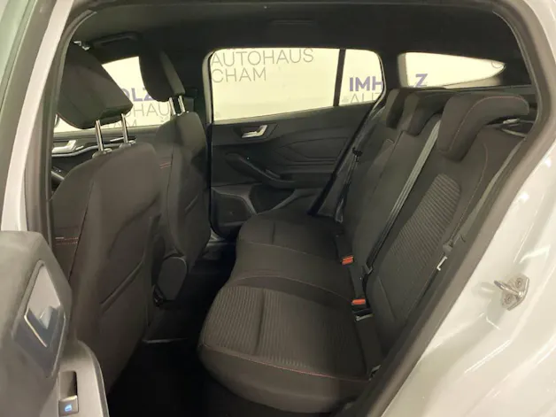 Ford Focus SW 1.0i EcoB Hybrid 155 ST-Line