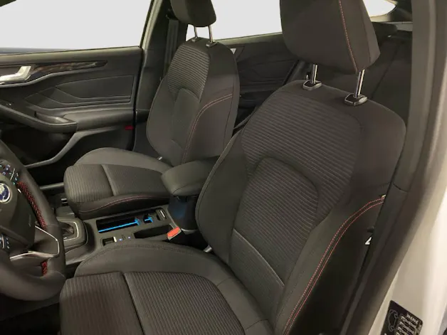 Ford Focus SW 1.0i EcoB Hybrid 155 ST-Line