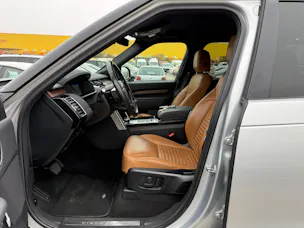 Land Rover Discovery 2.0 Si4 HSE Luxury