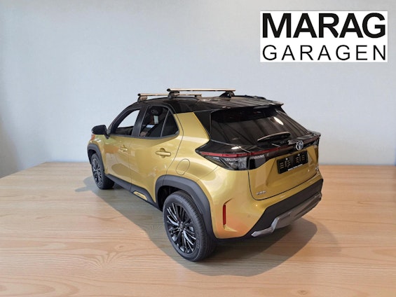 Vehicle image 4 Vehicle image 4