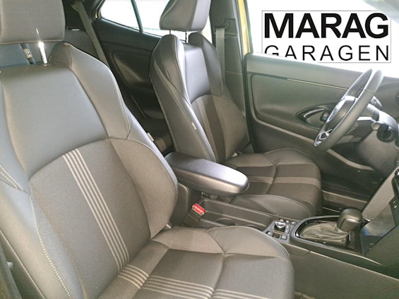 Vehicle image 10 Vehicle image 10