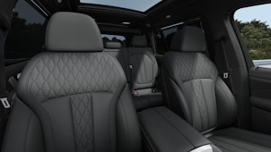 Vehicle image BMW X7 40i xDrive SAG