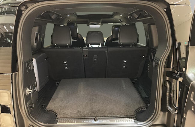 Vehicle image 4 Vehicle image 4