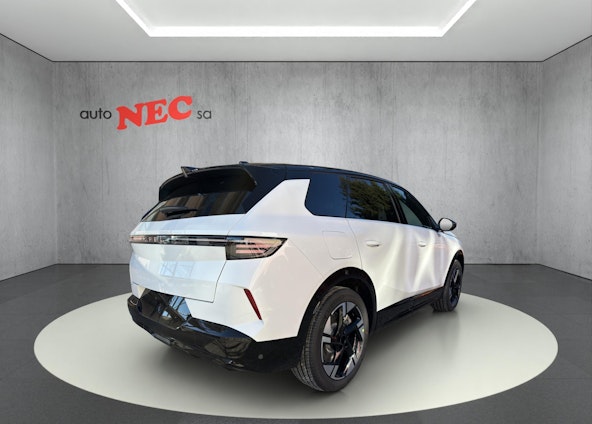 Vehicle image 5 Vehicle image 5