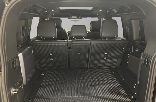 Vehicle image 4 Vehicle image 4