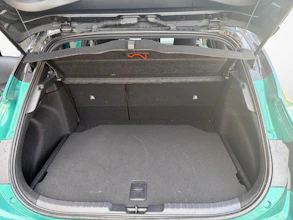 https://vehicle.imgix.net/4079501/fcf1a925-1020-4519-9972-65ce364b4b43.jpg