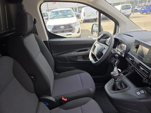 Fahrzeugbild TOYOTA PROACE CITY Van L2 1.2 Active