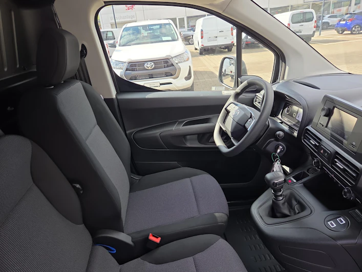Fahrzeugbild TOYOTA PROACE CITY