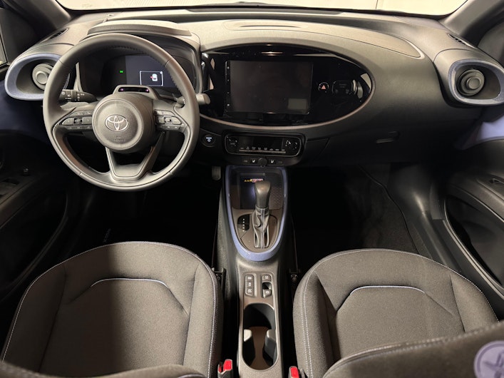 Vehicle image TOYOTA AYGO X