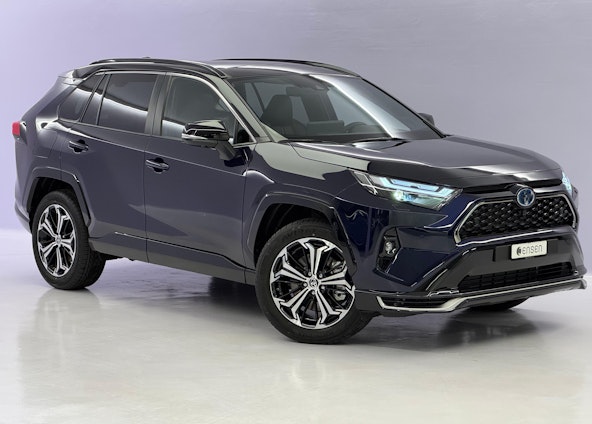 First vehicle image First vehicle image