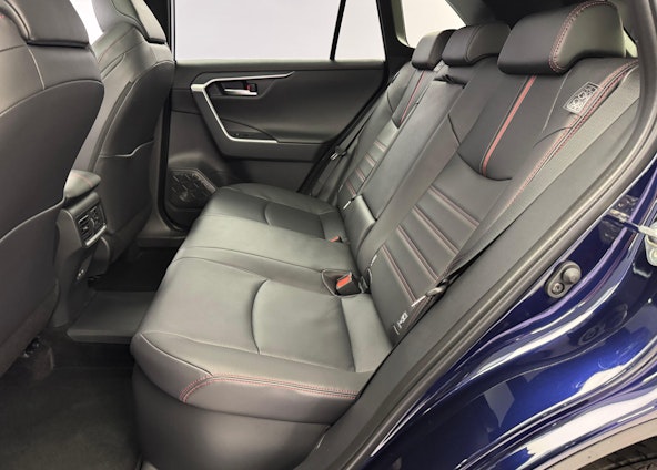 Vehicle image 9 Vehicle image 9