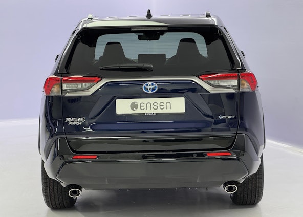 Vehicle image 3 Vehicle image 3