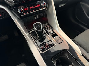 Vehicle image MITSUBISHI Eclipse Cross 2.4 PHEV Style Business 4x4