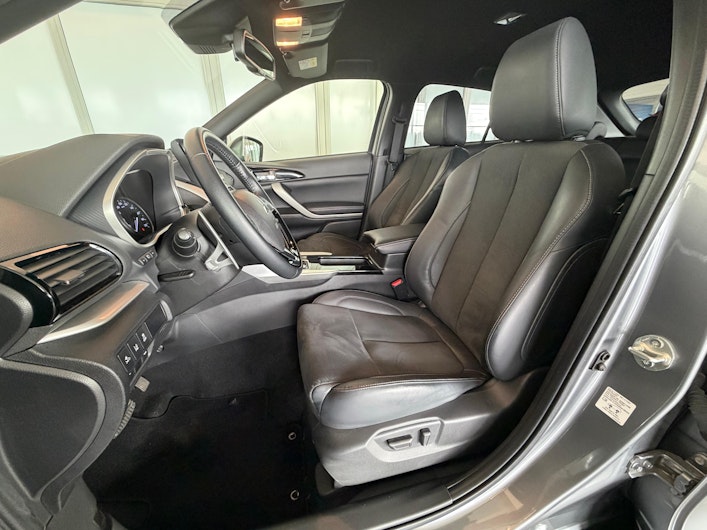 Vehicle image MITSUBISHI ECLIPSE CROSS