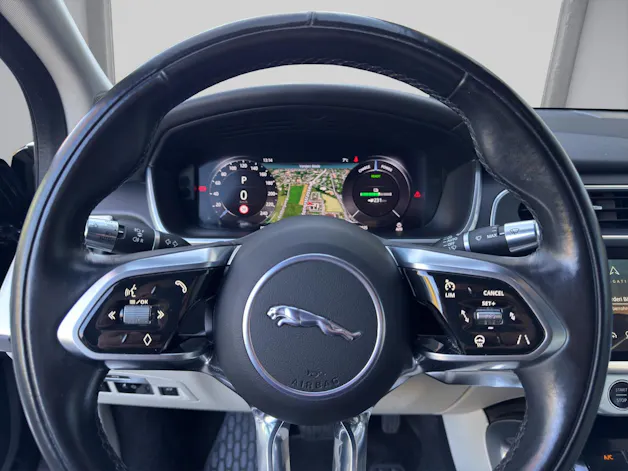 Jaguar I-Pace EV400 HSE AWD 1.99% Leasing / Luftfederung