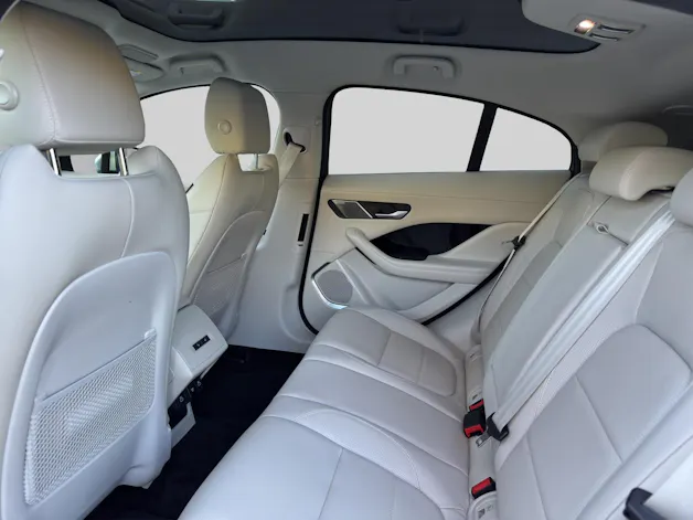 Jaguar I-Pace EV400 HSE AWD 1.99% Leasing / Luftfederung
