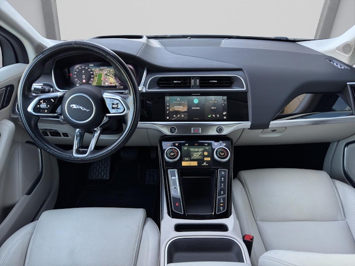 Vehicle image JAGUAR I-PACE